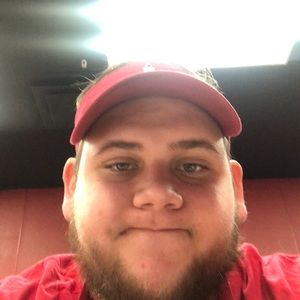 Meet your Posher, Darien